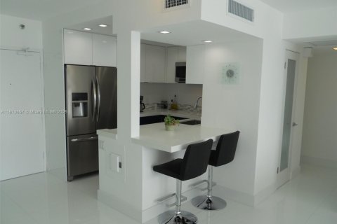 Copropriété à vendre à Miami Beach, Floride: 1 chambre, 79.15 m2 № 1979670 - photo 11