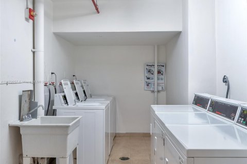 Copropriété à vendre à Miami Beach, Floride: 1 chambre, 79.15 m2 № 1979670 - photo 27