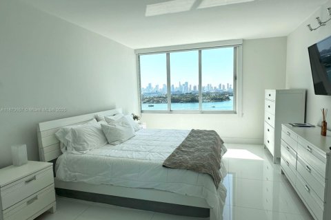 Copropriété à vendre à Miami Beach, Floride: 1 chambre, 79.15 m2 № 1979670 - photo 24