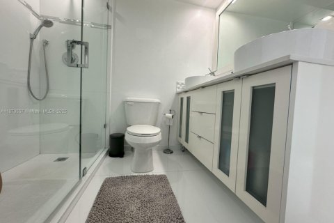 Copropriété à vendre à Miami Beach, Floride: 1 chambre, 79.15 m2 № 1979670 - photo 18