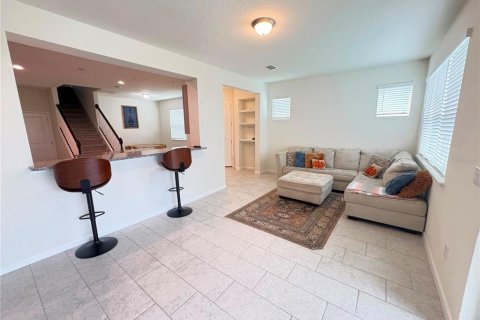 Townhouse in HARMONY AT LAKEWOOD RANCH in Bradenton, Florida 3 bedrooms, 161.56 sq.m. № 2232048 - photo 5