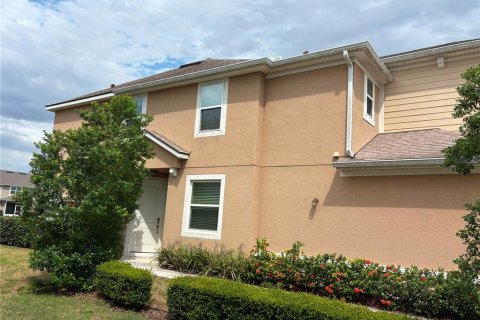 Townhouse in HARMONY AT LAKEWOOD RANCH in Bradenton, Florida 3 bedrooms, 161.56 sq.m. № 2232048 - photo 2
