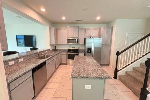 Townhouse in HARMONY AT LAKEWOOD RANCH in Bradenton, Florida 3 bedrooms, 161.56 sq.m. № 2232048 - photo 10