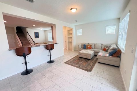 Townhouse in HARMONY AT LAKEWOOD RANCH in Bradenton, Florida 3 bedrooms, 161.56 sq.m. № 2232048 - photo 6