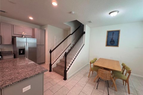 Townhouse in HARMONY AT LAKEWOOD RANCH in Bradenton, Florida 3 bedrooms, 161.56 sq.m. № 2232048 - photo 12