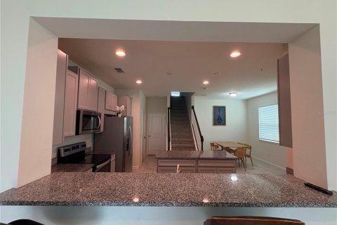 Townhouse in HARMONY AT LAKEWOOD RANCH in Bradenton, Florida 3 bedrooms, 161.56 sq.m. № 2232048 - photo 8