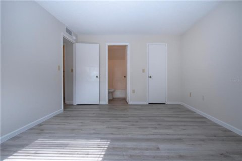 Condo in Sarasota, Florida, 2 bedrooms  № 1554854 - photo 14