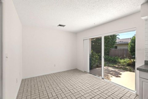 Villa ou maison à vendre à Dunedin, Floride: 2 chambres, 86.86 m2 № 1649143 - photo 16
