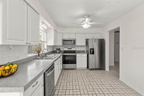 Villa ou maison à vendre à Dunedin, Floride: 2 chambres, 86.86 m2 № 1649143 - photo 14