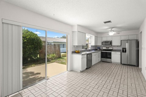Villa ou maison à vendre à Dunedin, Floride: 2 chambres, 86.86 m2 № 1649143 - photo 12