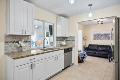House in Palm Coast, Florida 2 bedrooms, 113.9 sq.m. № 1559614 - photo 25