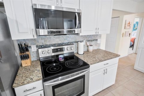 House in Palm Coast, Florida 2 bedrooms, 113.9 sq.m. № 1559614 - photo 29