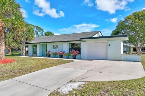 House in Palm Coast, Florida 2 bedrooms, 113.9 sq.m. № 1559614 - photo 9