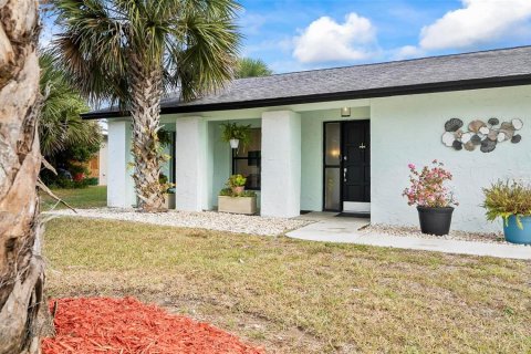 House in Palm Coast, Florida 2 bedrooms, 113.9 sq.m. № 1559614 - photo 11