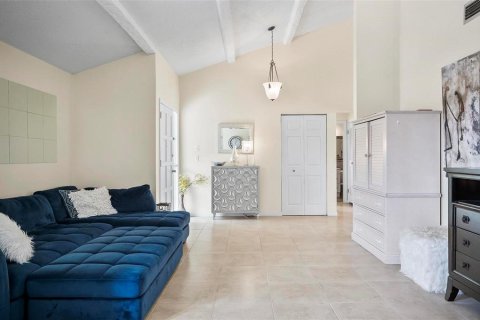 House in Palm Coast, Florida 2 bedrooms, 113.9 sq.m. № 1559614 - photo 16