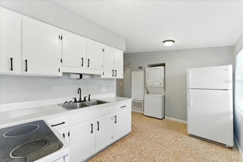 Apartamento en alquiler en Orlando, Florida, 2 dormitorios, 76.64 m2 № 1870999 - foto 3