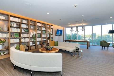 Купить кондоминиум в Норт-Майами-Бич, Флорида 2 спальни, 103.59м2, № 2053647 - фото 29