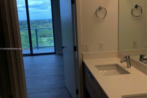 Купить кондоминиум в Норт-Майами-Бич, Флорида 2 спальни, 103.59м2, № 2053647 - фото 12