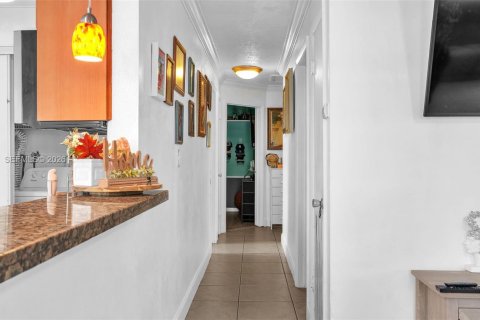 Casa en venta en West Park, Florida, 3 dormitorios, 93.65 m2 № 2027917 - foto 13