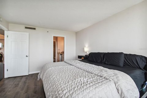 Condominio en alquiler en Tampa, Florida, 2 dormitorios, 95.88 m2 № 1818013 - foto 14