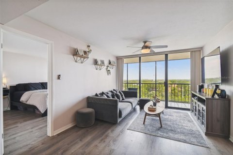 Condominio en alquiler en Tampa, Florida, 2 dormitorios, 95.88 m2 № 1818013 - foto 10