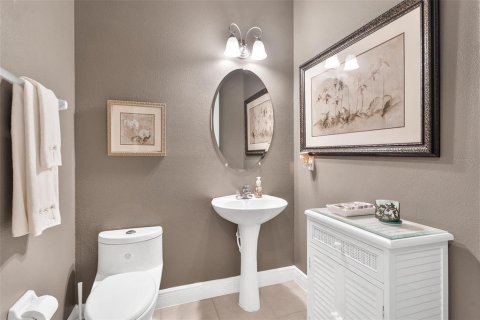 Casa en venta en Lady Lake, Florida, 2 dormitorios, 192.77 m2 № 1906514 - foto 28