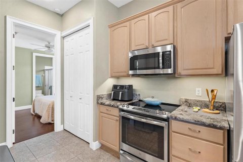 Casa en venta en Lady Lake, Florida, 2 dormitorios, 192.77 m2 № 1906514 - foto 24