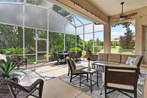 Casa en venta en Lady Lake, Florida, 2 dormitorios, 192.77 m2 № 1906514 - foto 6