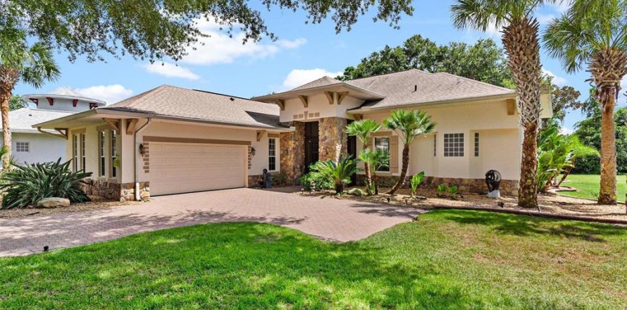 Casa en Lady Lake, Florida 2 dormitorios, 192.77 m2 № 1906514