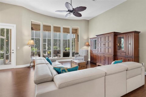 Casa en venta en Lady Lake, Florida, 2 dormitorios, 192.77 m2 № 1906514 - foto 13