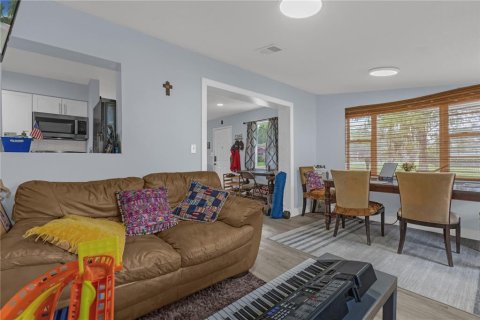 Villa ou maison à louer à Cocoa, Floride: 3 chambres, 111.76 m2 № 2120487 - photo 8