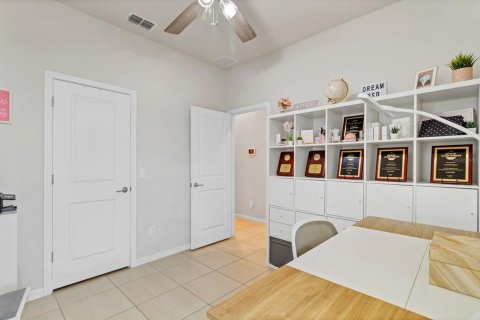 House in Kissimmee, Florida 4 bedrooms, 146.79 sq.m. № 1620736 - photo 24