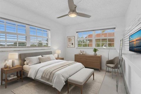 Condo in Fort Lauderdale, Florida, 3 bedrooms  № 2401568 - photo 24