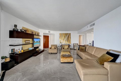 Copropriété à vendre à Aventura, Floride: 4 chambres, 266.63 m2 № 2255813 - photo 6