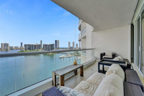 Copropriété à vendre à Aventura, Floride: 4 chambres, 266.63 m2 № 2255813 - photo 29