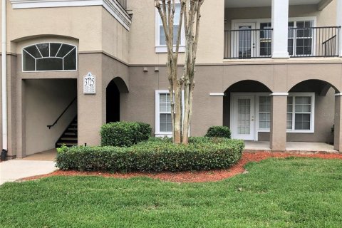 Condo in Orlando, Florida, 2 bedrooms № 2216654