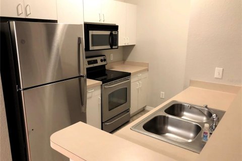 Condominio en venta en Orlando, Florida, 2 dormitorios, 96.25 m2 № 2216654 - foto 2