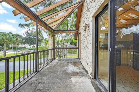 Condo in Plantation, Florida, 3 bedrooms  № 1421422 - photo 14