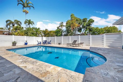 House in Hollywood, Florida 4 bedrooms, 214.05 sq.m. № 1740059 - photo 24