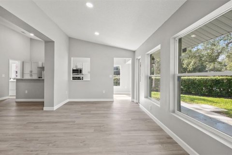 Casa en venta en Spring Hill, Florida, 2 dormitorios, 153.38 m2 № 2397001 - foto 11
