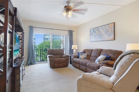 Copropriété à vendre à Pompano Beach, Floride: 2 chambres, 102.01 m2 № 2429863 - photo 7