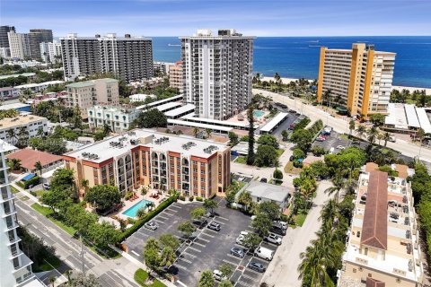 Condo à Pompano Beach, Floride, 2 chambres № 2429863