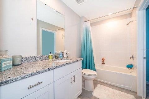 Townhouse in Ocoee, Florida 3 bedrooms, 145.86 sq.m. № 1884754 - photo 18