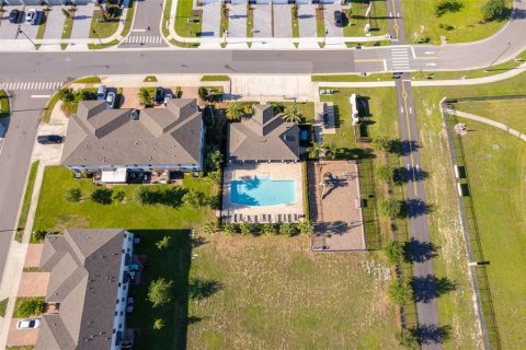 Townhouse in Ocoee, Florida 3 bedrooms, 145.86 sq.m. № 1884754 - photo 24