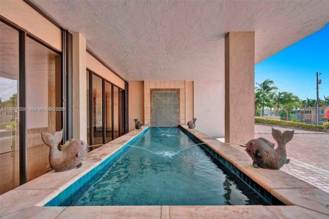 Copropriété à vendre à Fort Lauderdale, Floride: 2 chambres, 150.5 m2 № 2001127 - photo 2