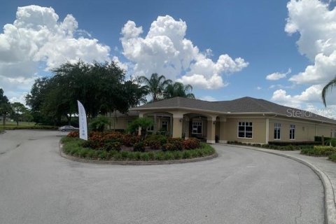 House in Winter Haven, Florida 2 bedrooms, 132.85 sq.m. № 1529193 - photo 29