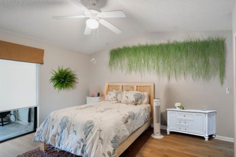 House in Winter Haven, Florida 2 bedrooms, 132.85 sq.m. № 1529193 - photo 15