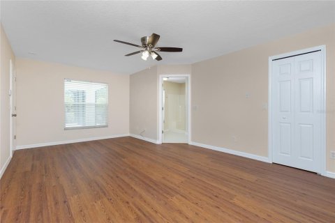 House in Port Charlotte, Florida 3 bedrooms, 187.66 sq.m. № 1386354 - photo 24