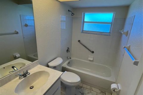 Villa ou maison à louer à Punta Gorda, Floride: 2 chambres, 104.05 m2 № 1719940 - photo 14