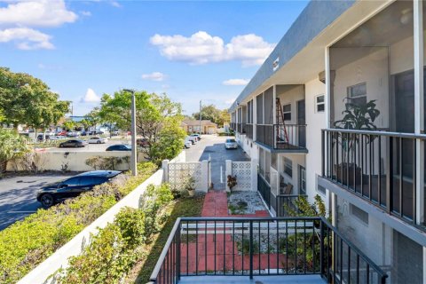 Condominio en alquiler en Hallandale Beach, Florida, 1 dormitorio, 54.91 m2 № 2044724 - foto 30